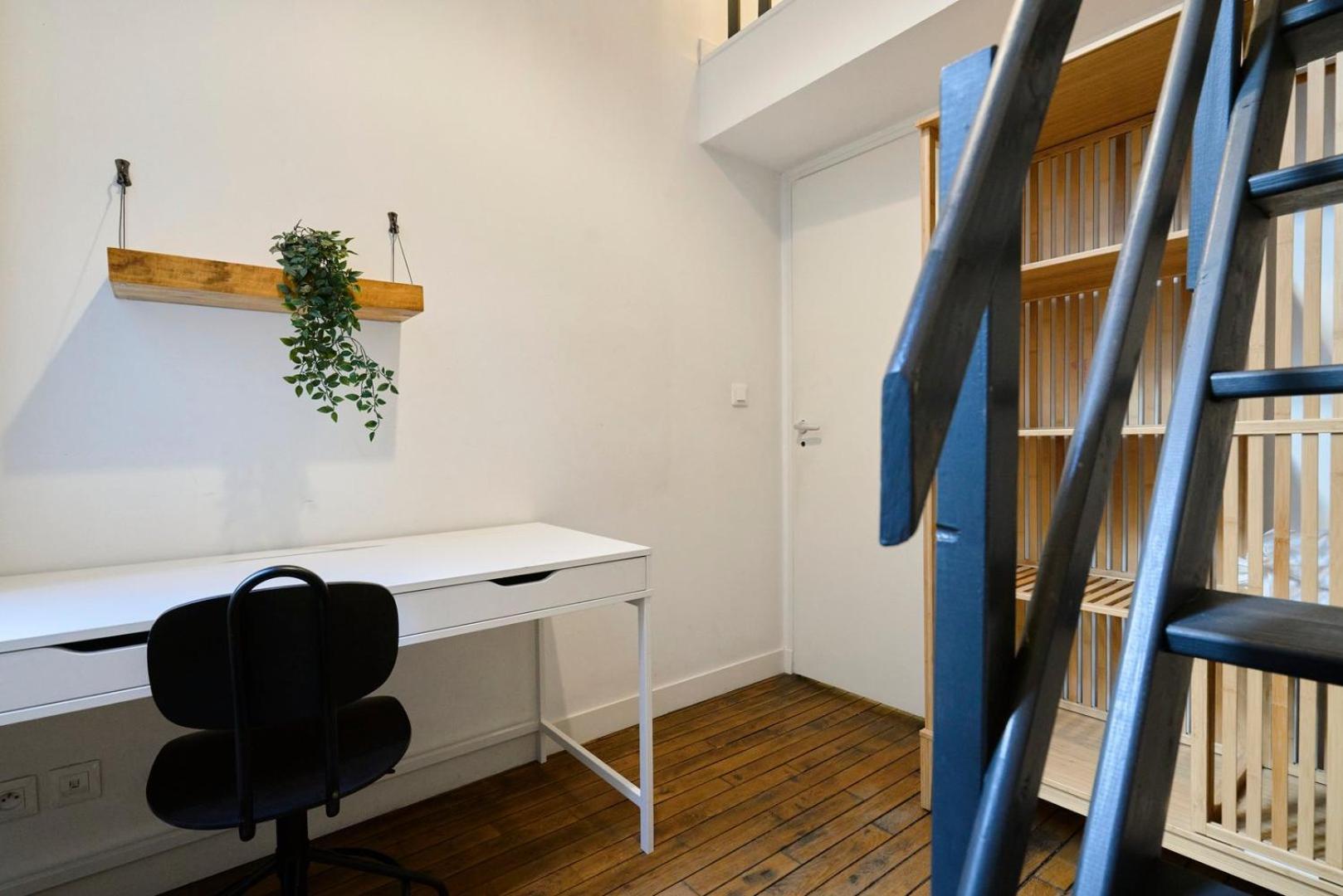 Bright 3-Bedroom 2-Bathroom Flat. Лилль Экстерьер фото